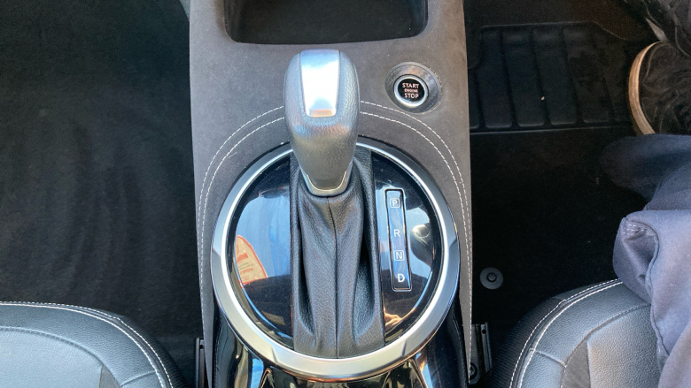 Nissan Juke 1.0 DiG-T 114 Tekna+ 5dr DCT Petrol Hatchback